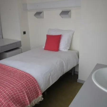 Het Huis Van Mum En Opa Nyaraló *