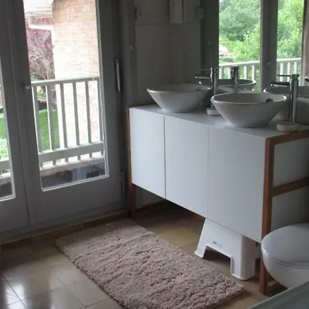 Het Huis Van Mum En Opa Nyaraló *